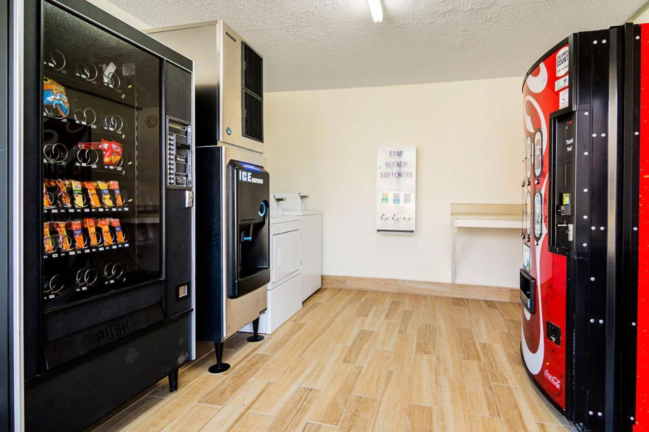Econo Lodge 아셔보르 외부 사진