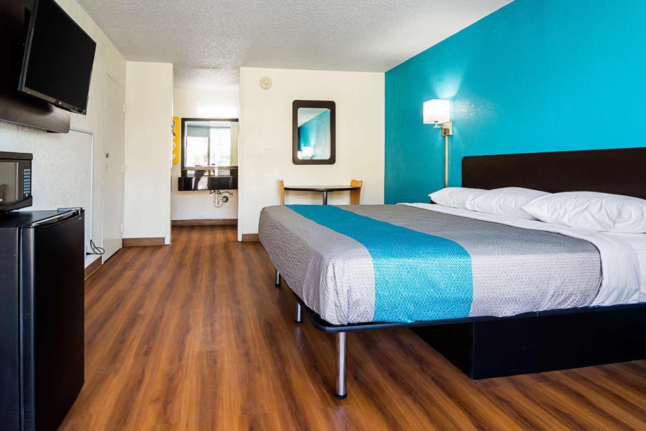 Econo Lodge 아셔보르 외부 사진