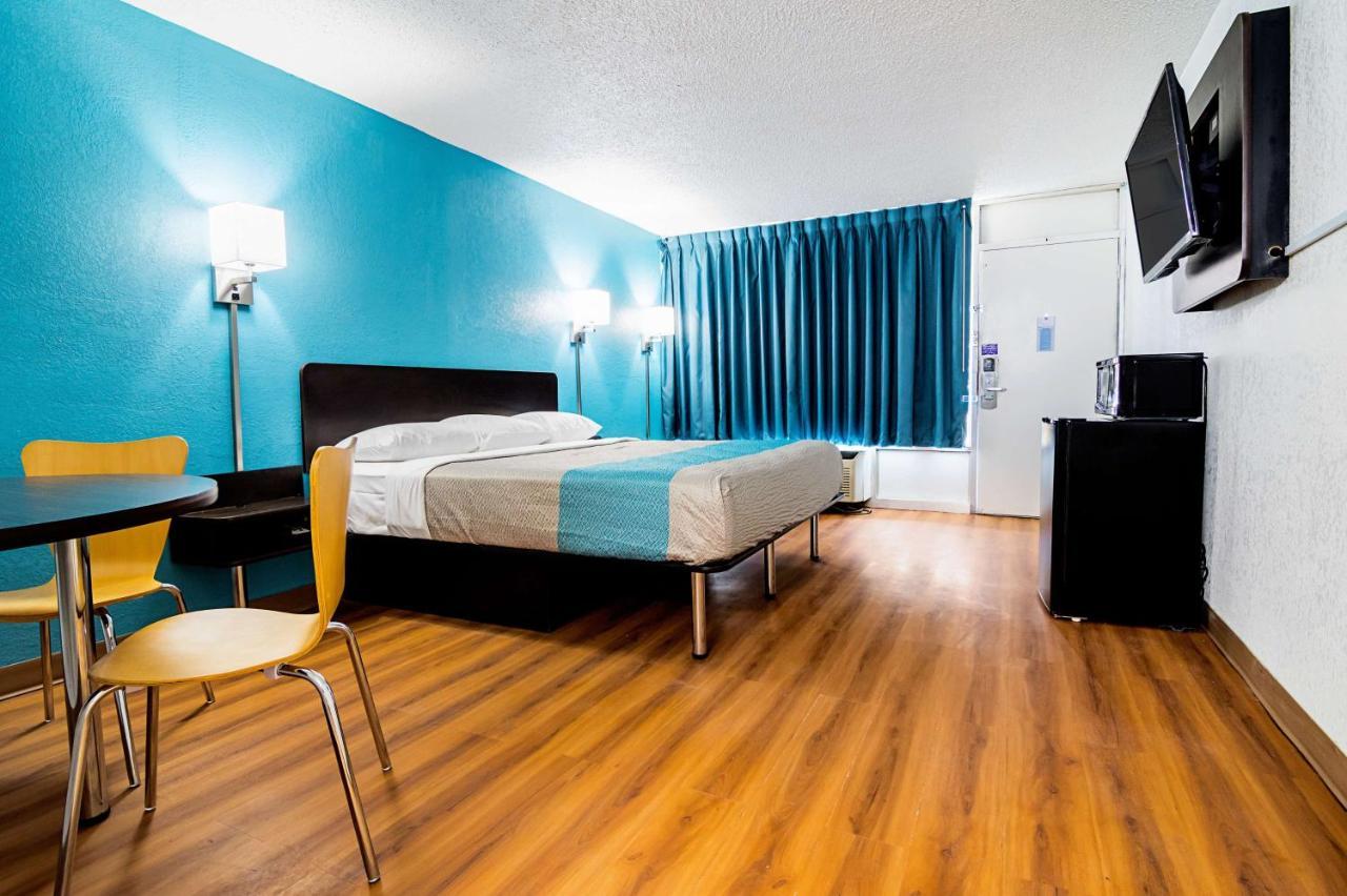 Econo Lodge 아셔보르 외부 사진